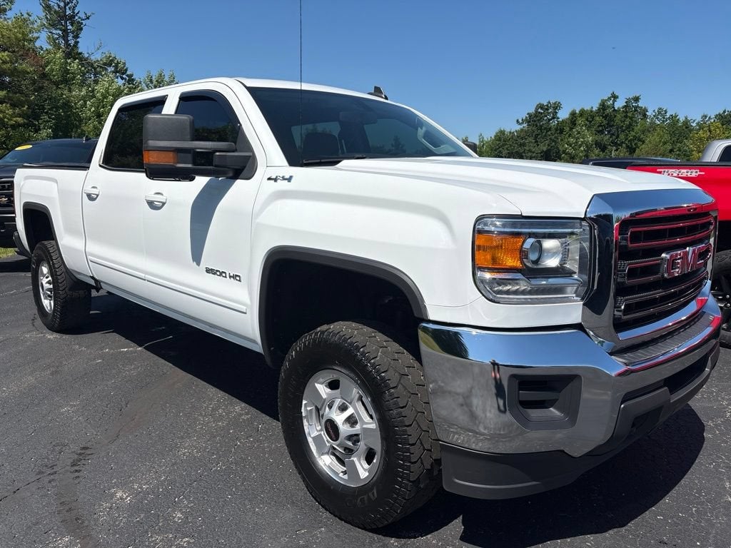 2016 GMC Sierra 2500 HD SLE in Summit White — front three-quarter view